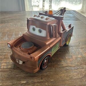 Pixar Disney Cars 2 Bomb Blastin’™ Mater Toy Truck Functional
